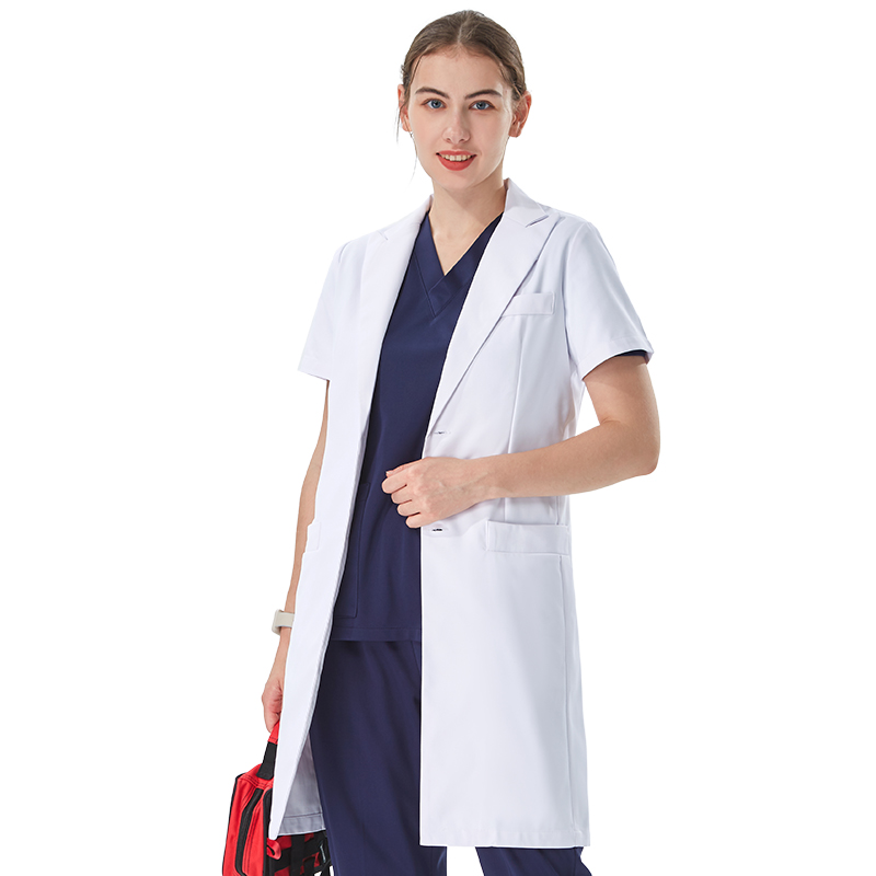 丁寧なラペルカラーの白い白衣 医師用 コットンポリエステル  - Medical Lab Coats のレビューと価格